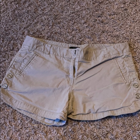 Shorts - Picture 1 of 2